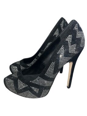 ALDO “Gruz” Black
Silver Chevron Rhinestone
Platform Pumps Heel Size 8